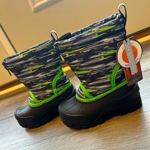 Toddler Boys Snow Boots Sz 9